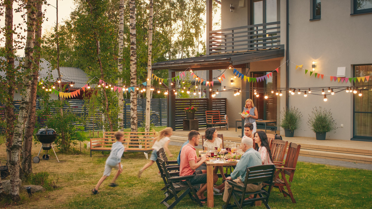 Terrassen-, Balkon- und Gartenbeleuchtung in der schönsten Zeit des Jahres - 2