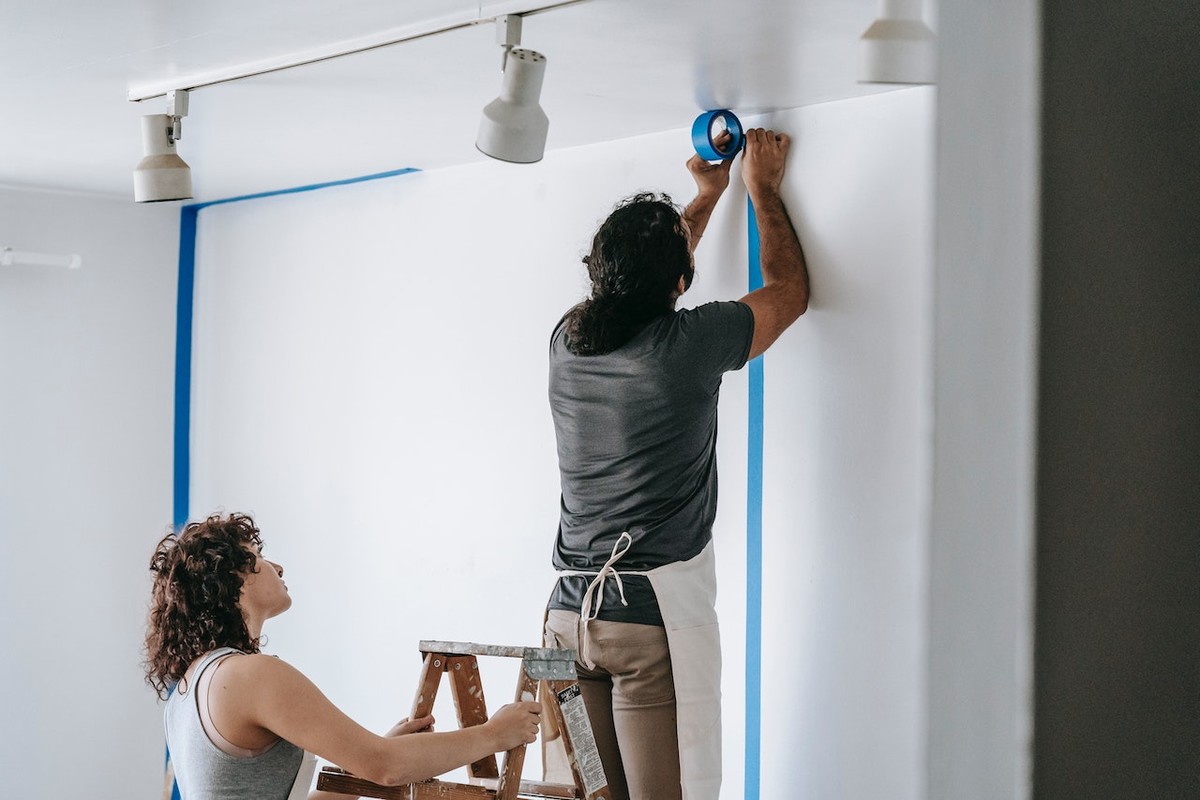 5 conseils pour préparer l'éclairage de vos travaux de peinture et de rénovation - 1
