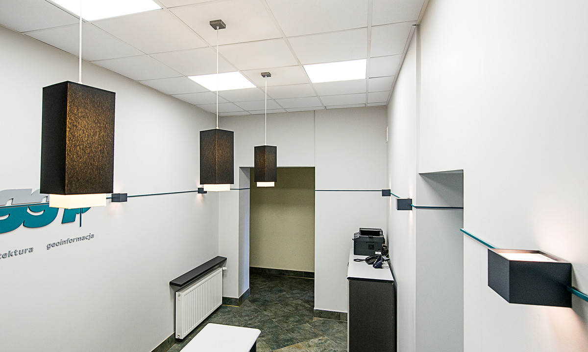 Efficient lighting of corridors in office space - 2