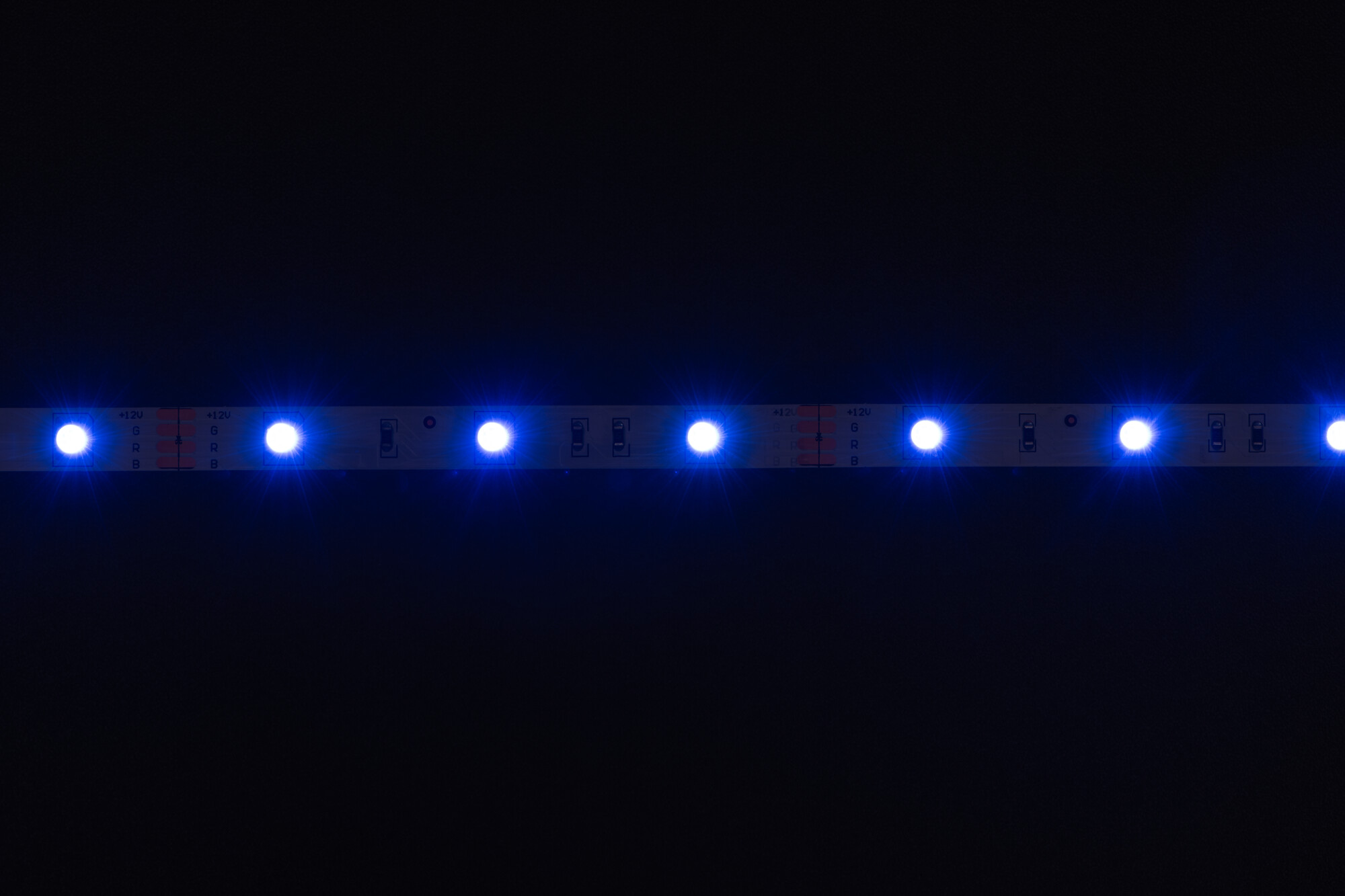 LEDS-B 7,2W/M IP00 RGB 5mledsz