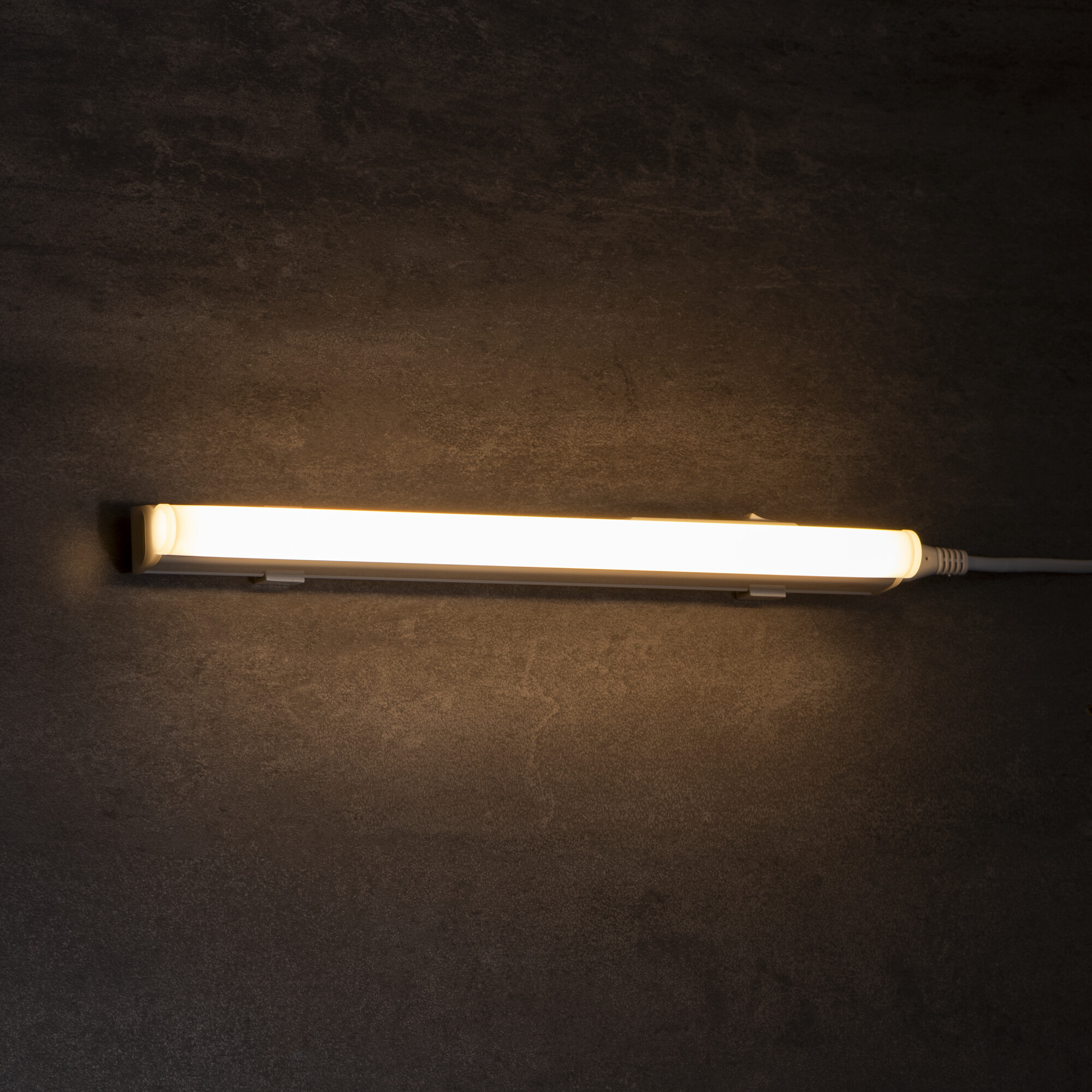 MERA LED 8W CCT lámpa