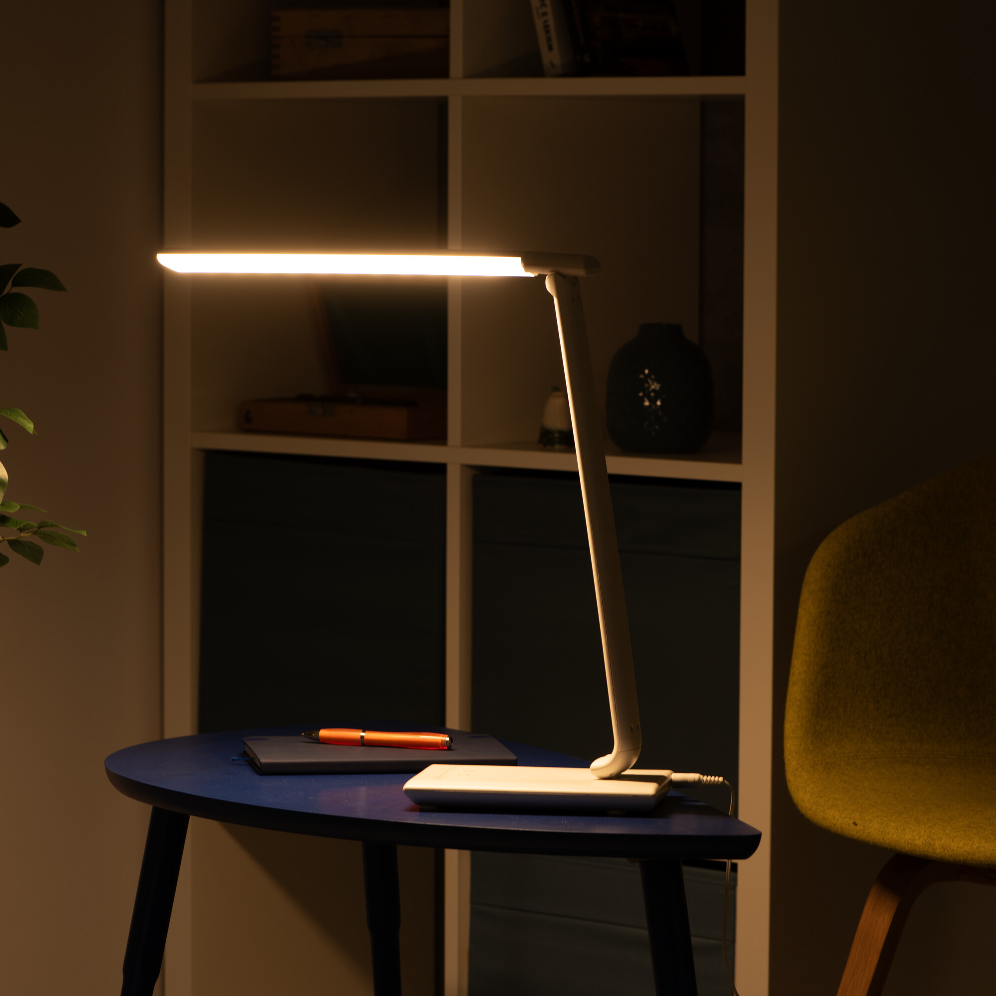 PREDA LED W asztali lámpa PREDA LED W asztali lámpa