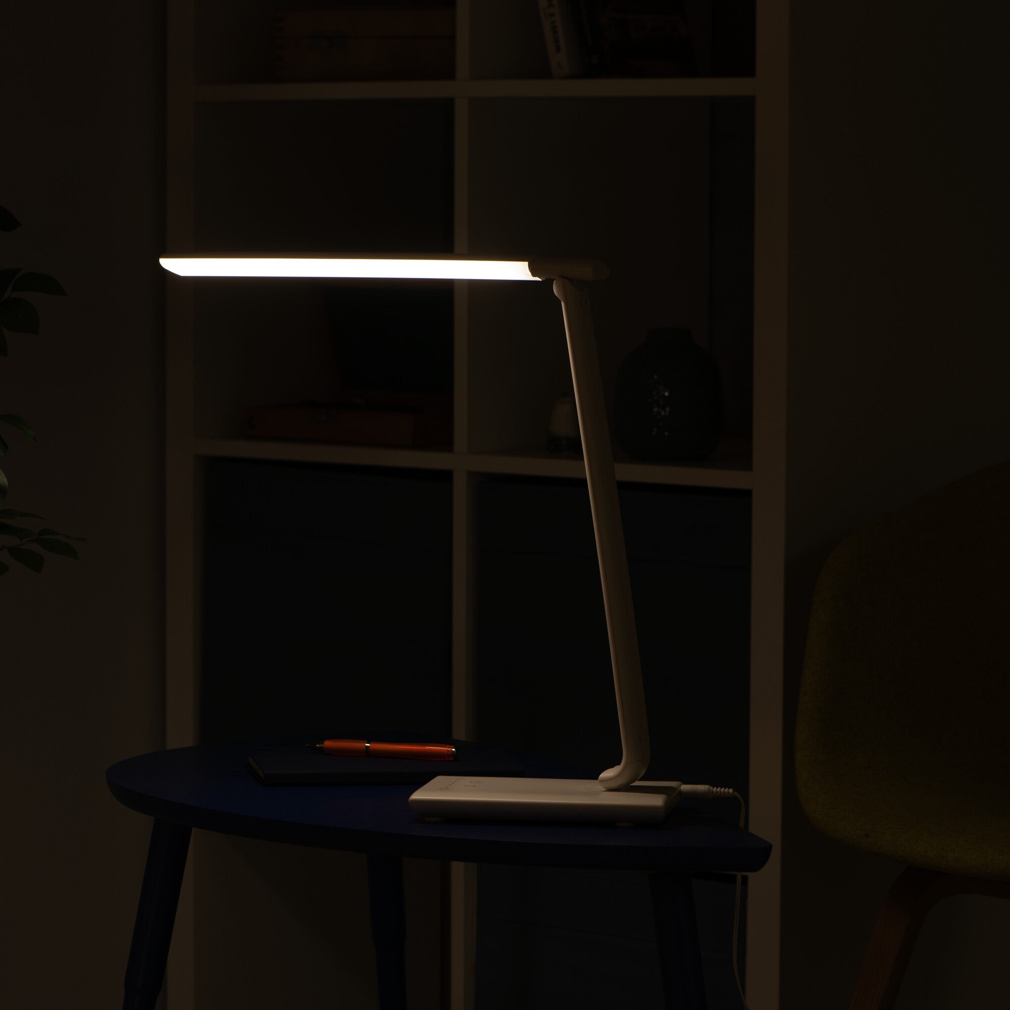 PREDA LED W asztali lámpa PREDA LED W asztali lámpa