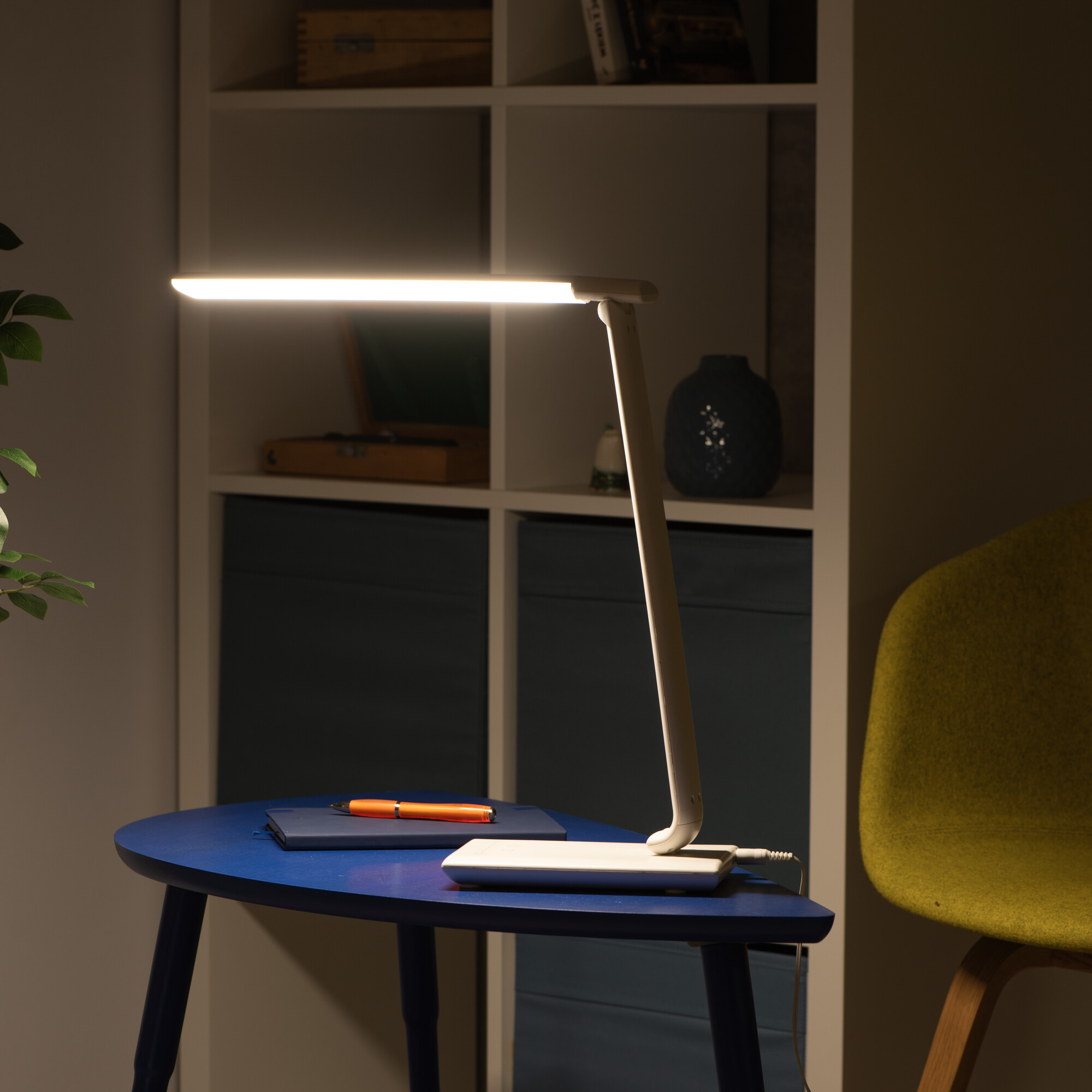 PREDA LED W asztali lámpa PREDA LED W asztali lámpa