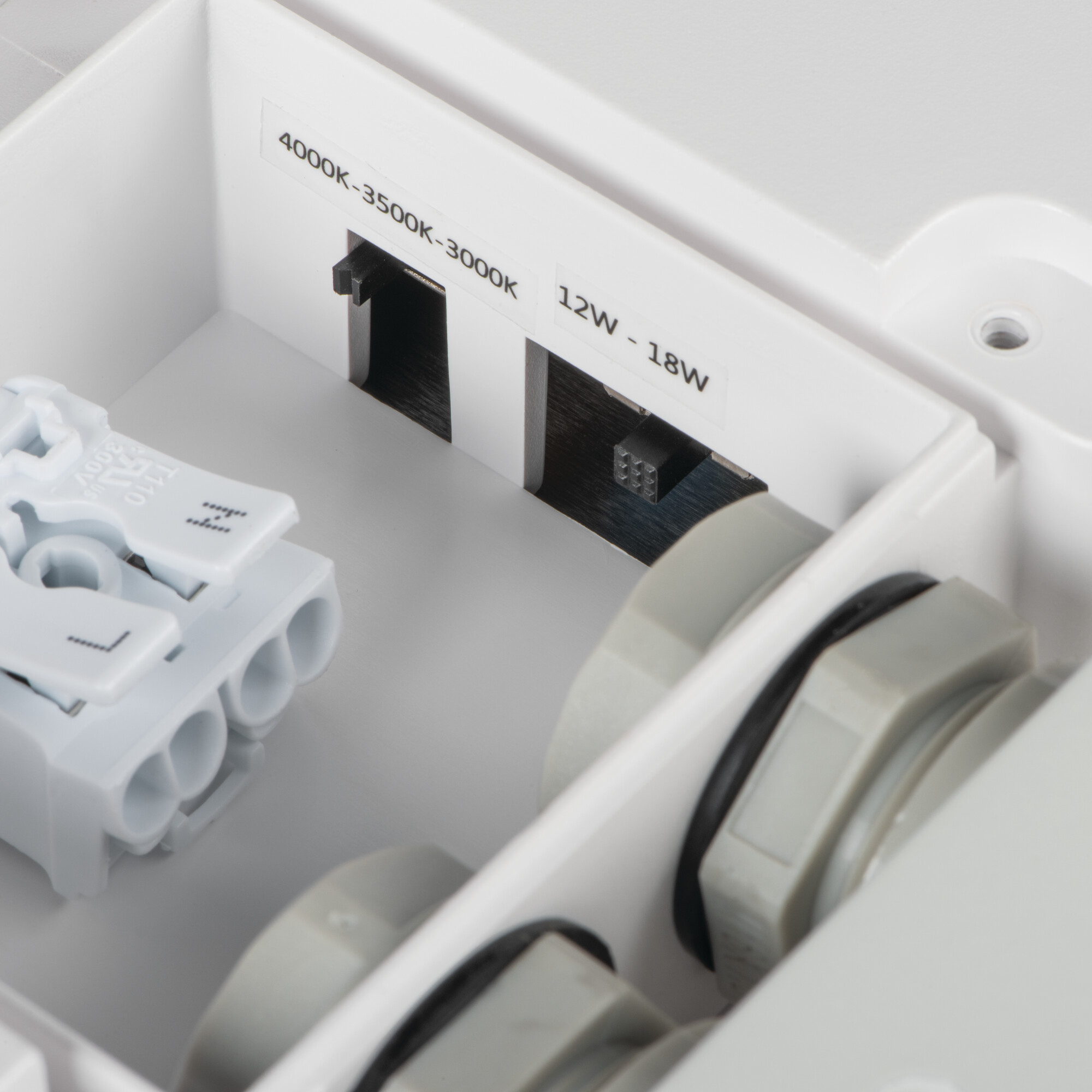 BENO 24-30W CCT-O W lámpa