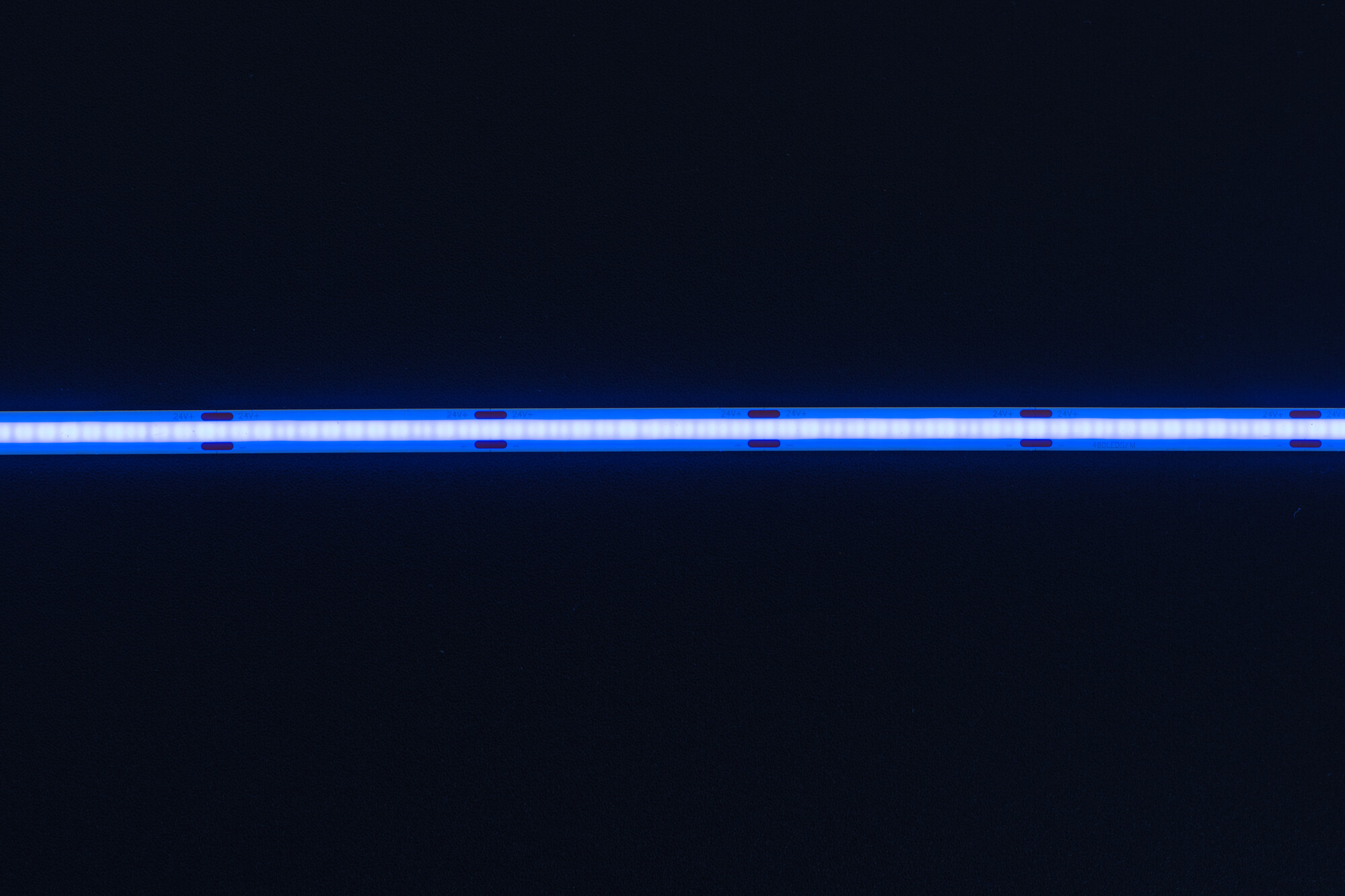 LCOB 10,5W/M 24IP65-B LEDSZ.