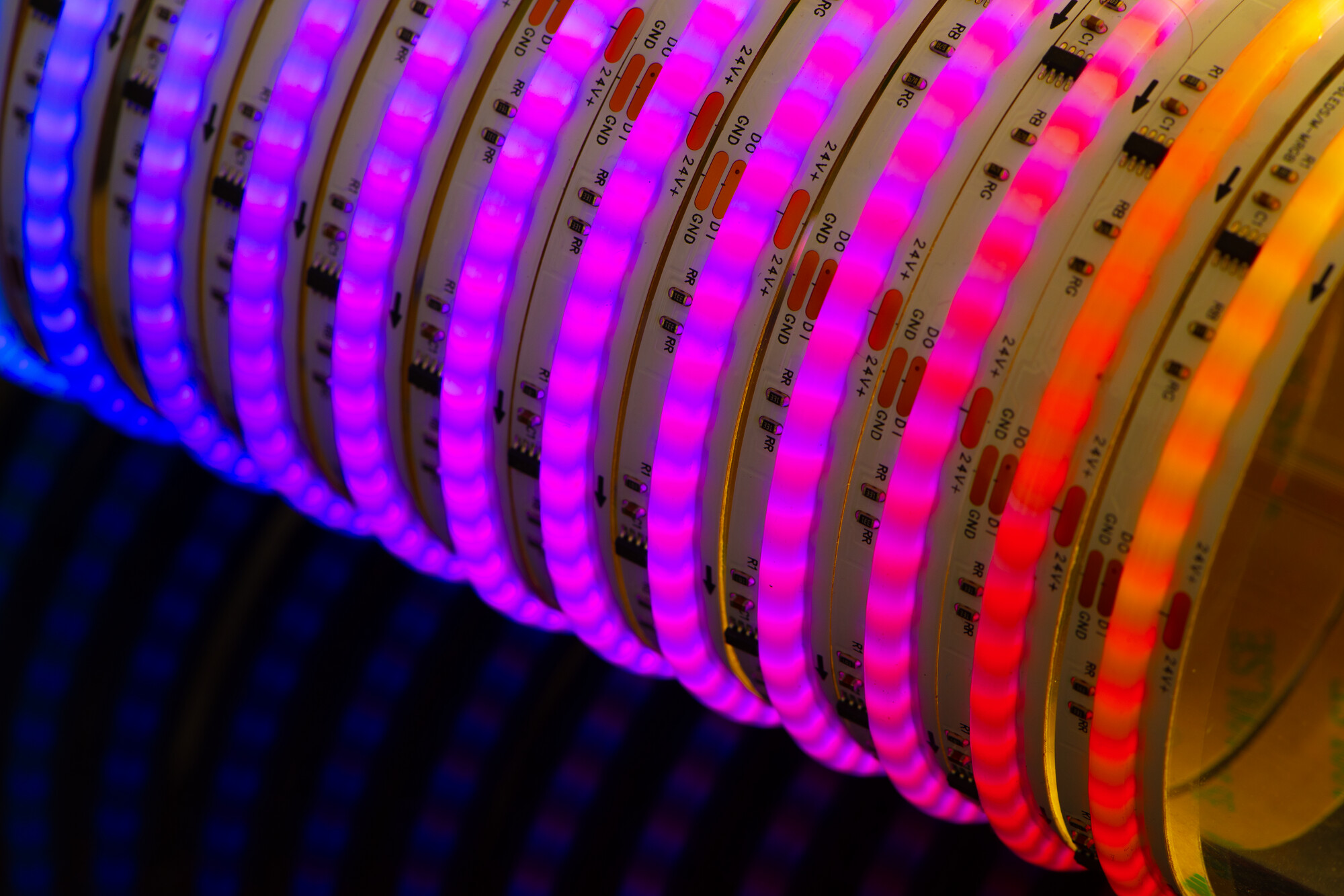 LCOB D 16W/M24IP00RGB LEDSZ.