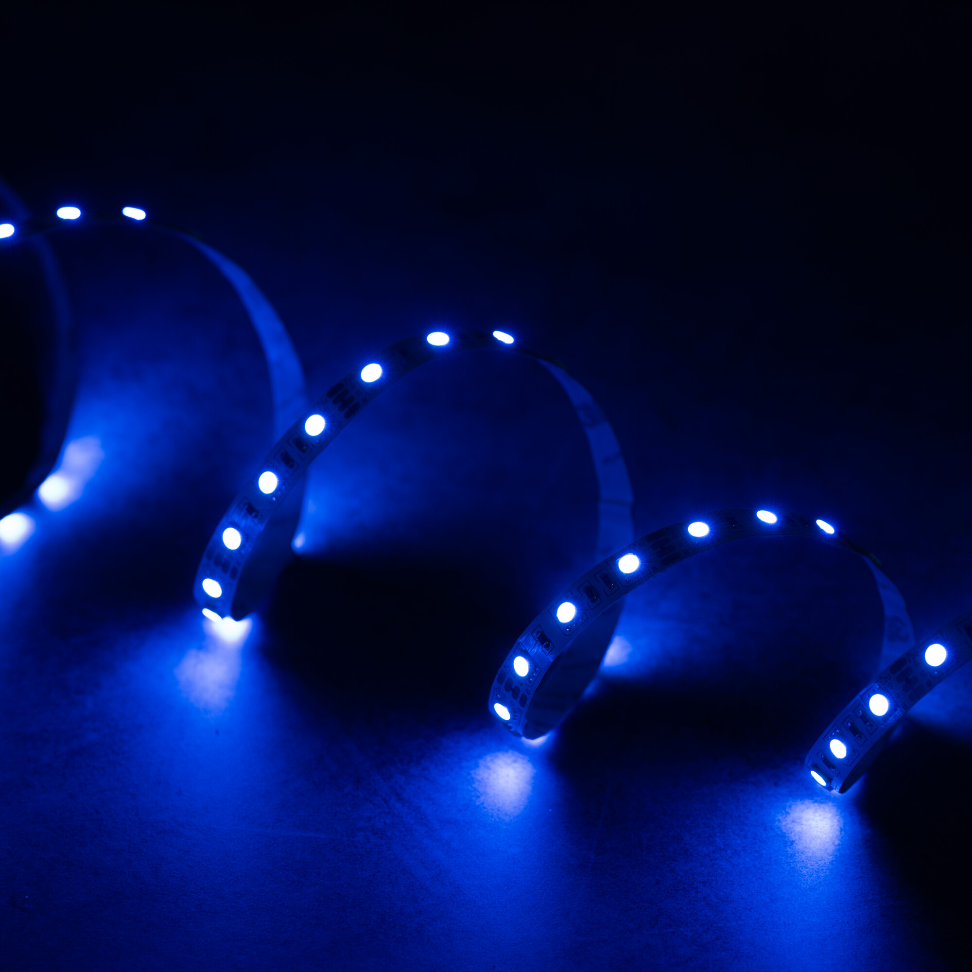 LEDS-B14,4W/M12 00RGB 5mledsz