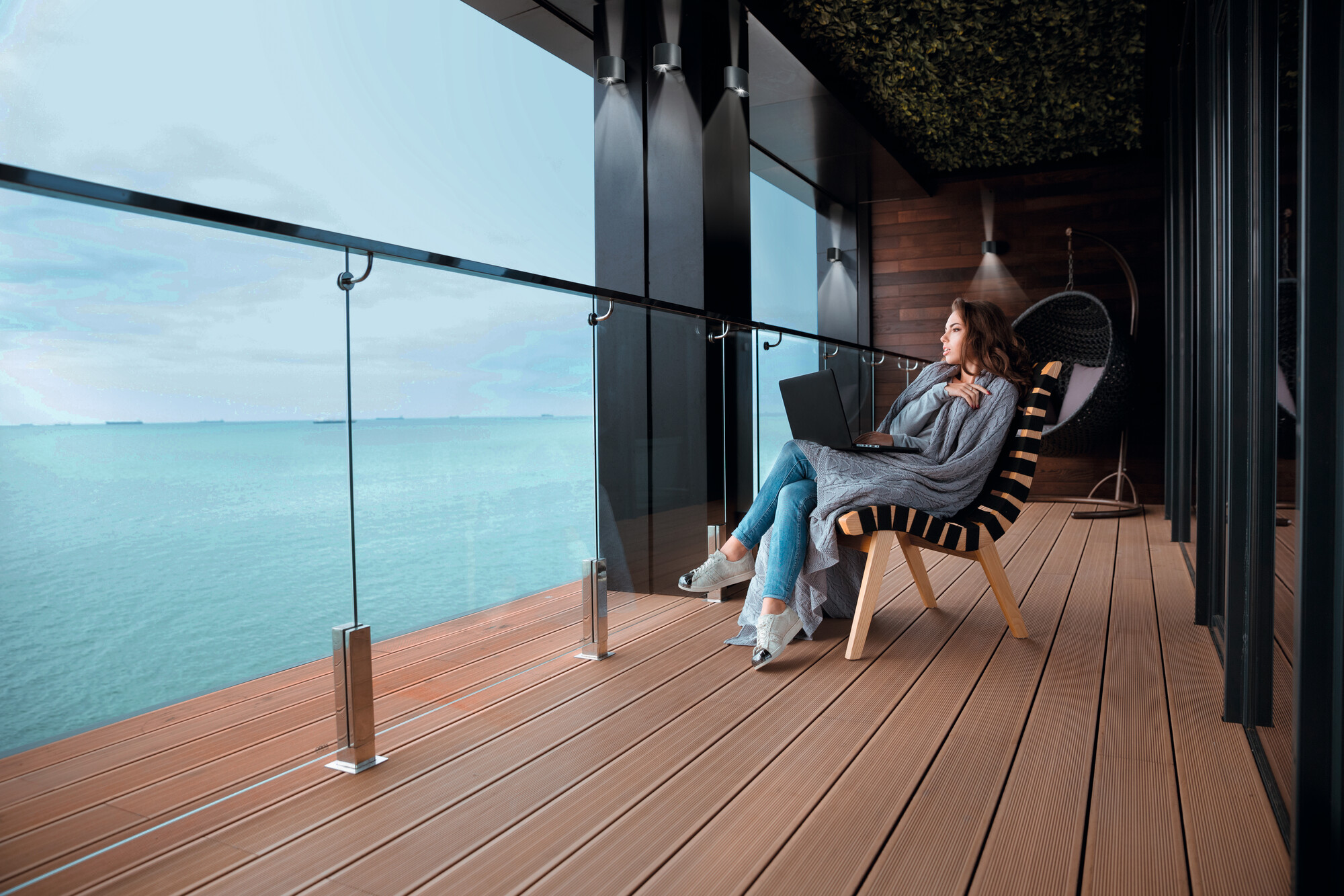 REKA PIR EL 7W-L-GR lámpa