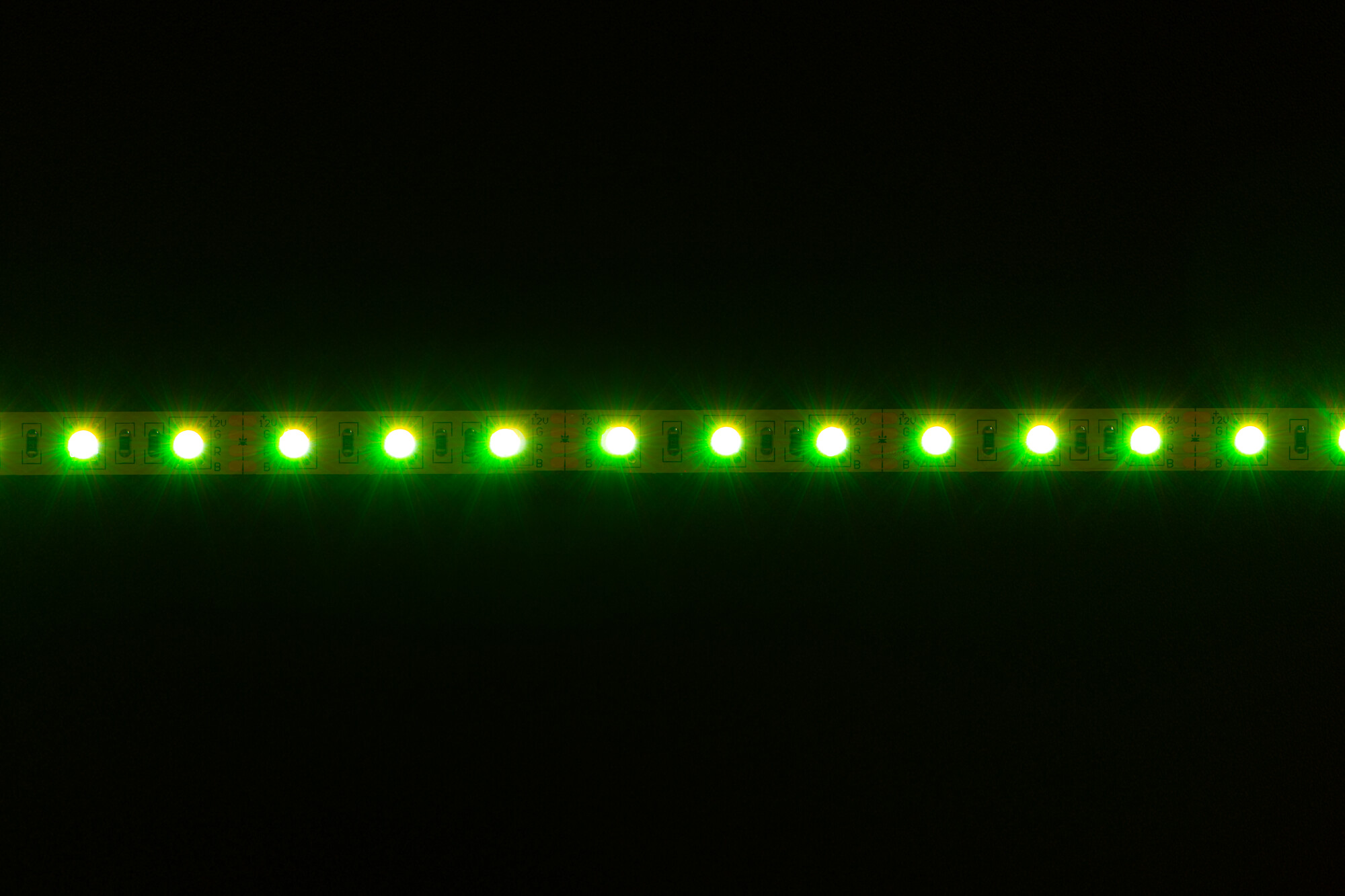 LEDS-B14,4W/M IP00RGB - KANLUX