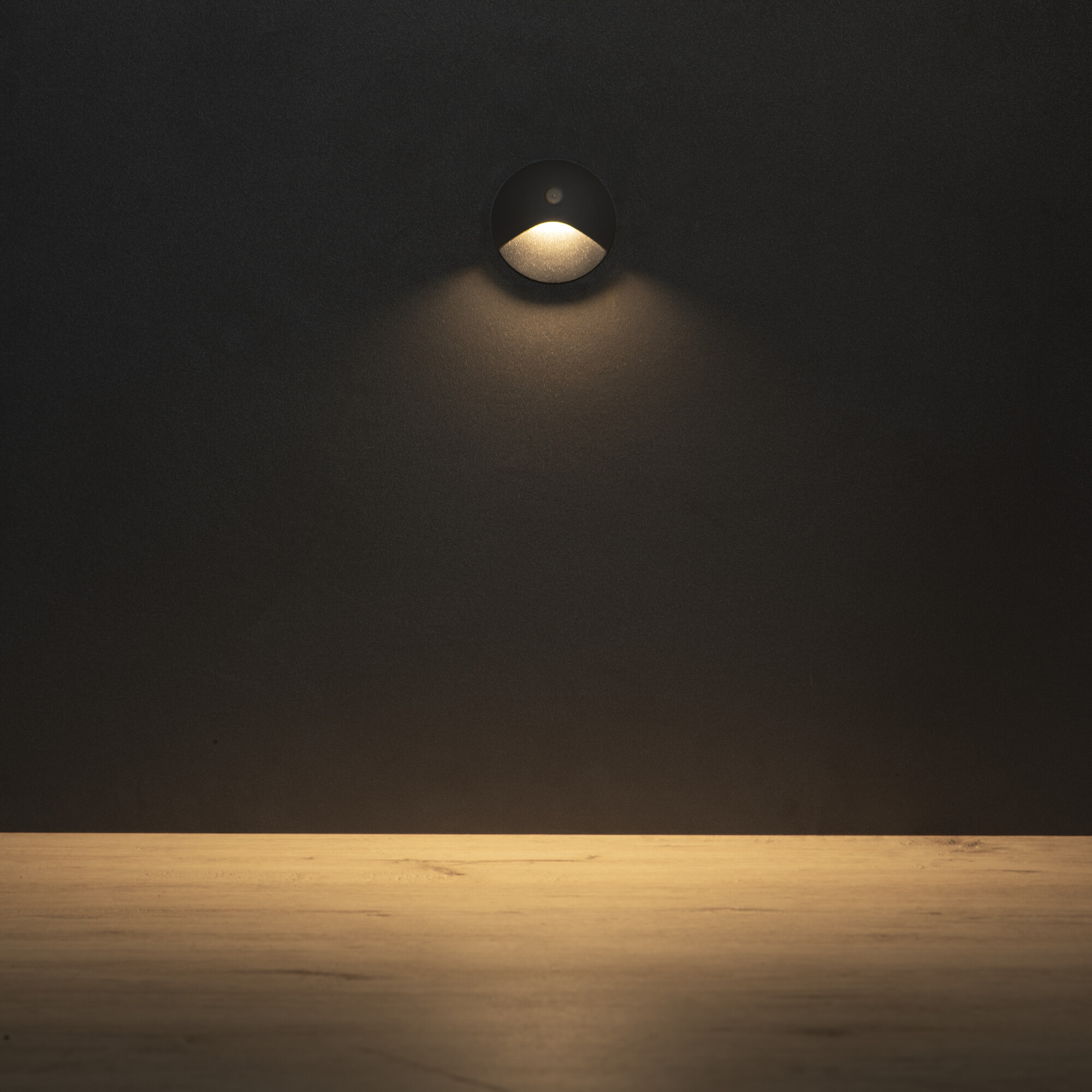 EXIN LED PIR O GR-WW - KANLUX