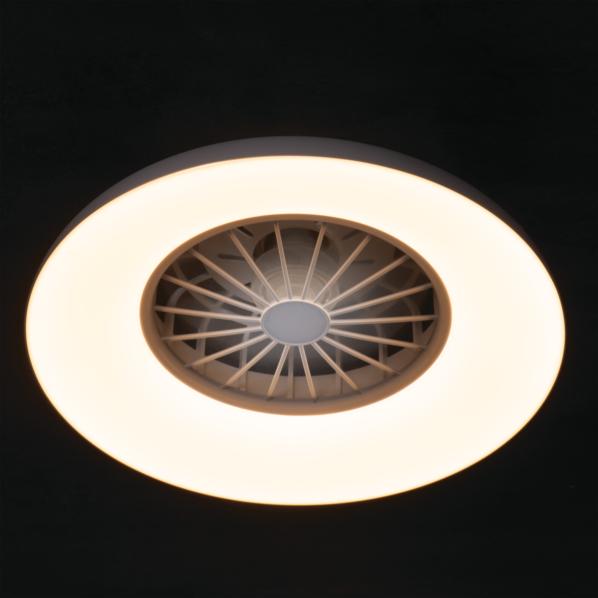 PLAVE PAN48 CCT+RGB W - KANLUX