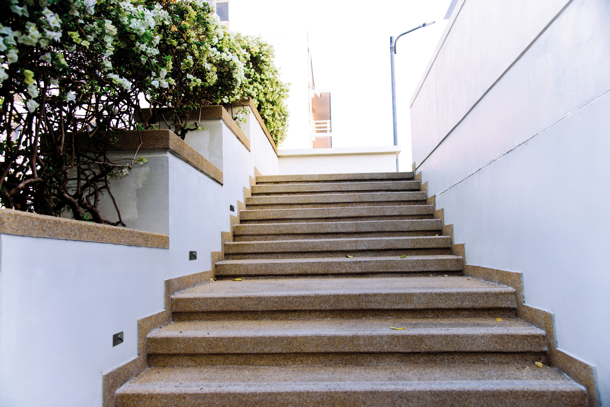 Aranżacja EXIN LED PIR L B-WW