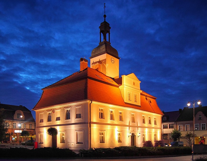 Illumination of the baroque town hall in Bnin - 2