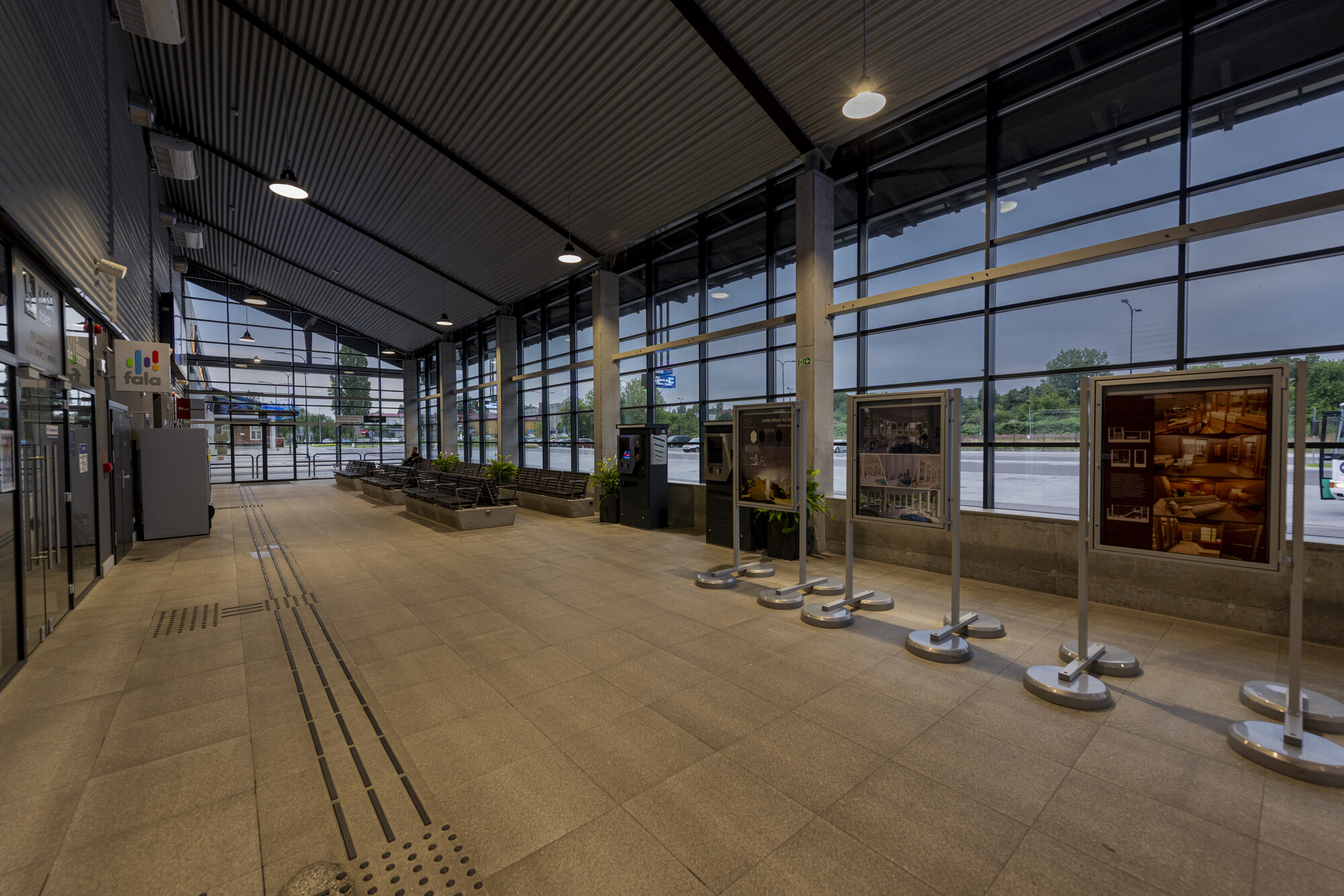 Dworzec autobusowy w Słupsku - 4